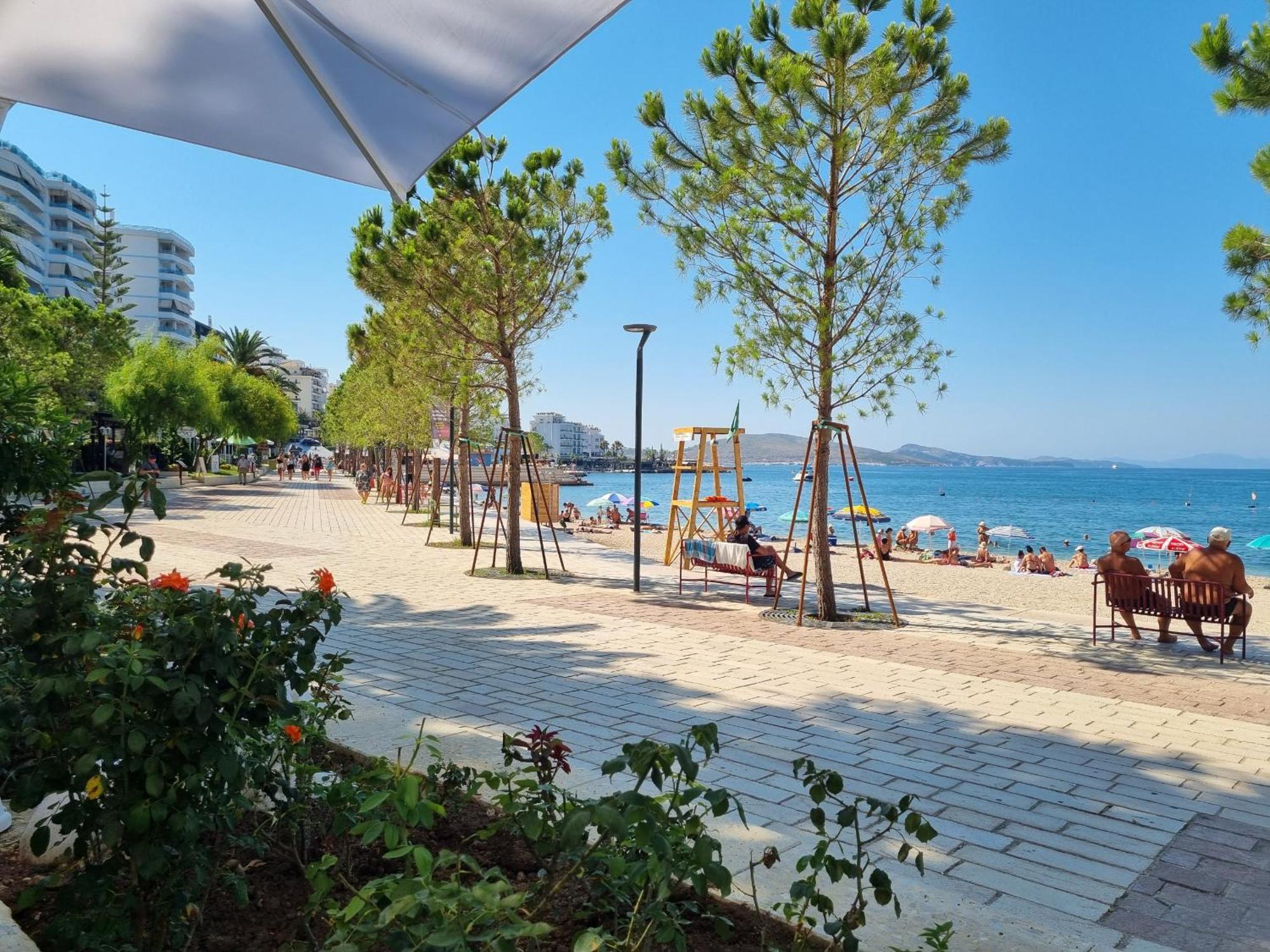 Brand New Apartments Sarandë Eksteriør billede